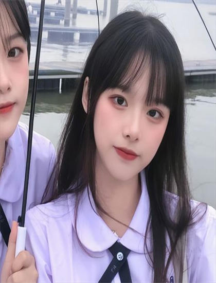 桃花影院手机在线观看_小曼老师_久草在线费播放视频