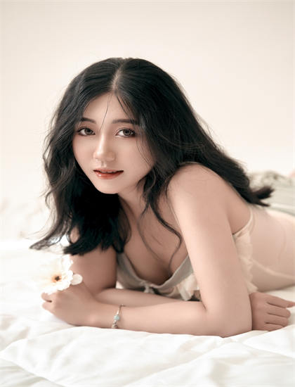 欧美黄无码无遮挡大开眼戒_热辣女人_大地二中文版在线观看